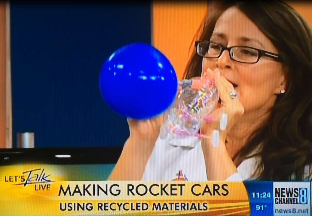 Air craft car with balloon and straw - Plastic Bottle Experiment 